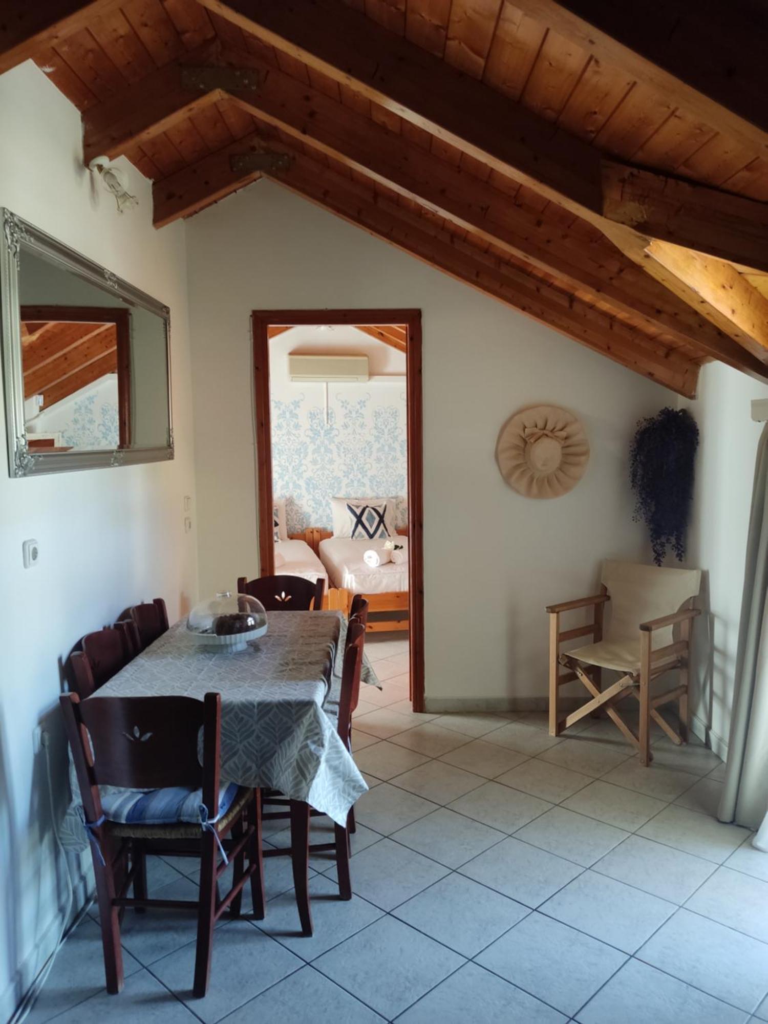 Chloe Attic Villa Agia Efimia Exterior photo